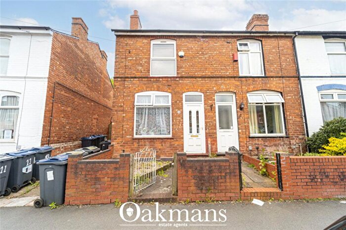 3 Bedroom Semi Detached House To Rent In Reservoir Road, Selly Oak, Birmingham, West Midlands, B29