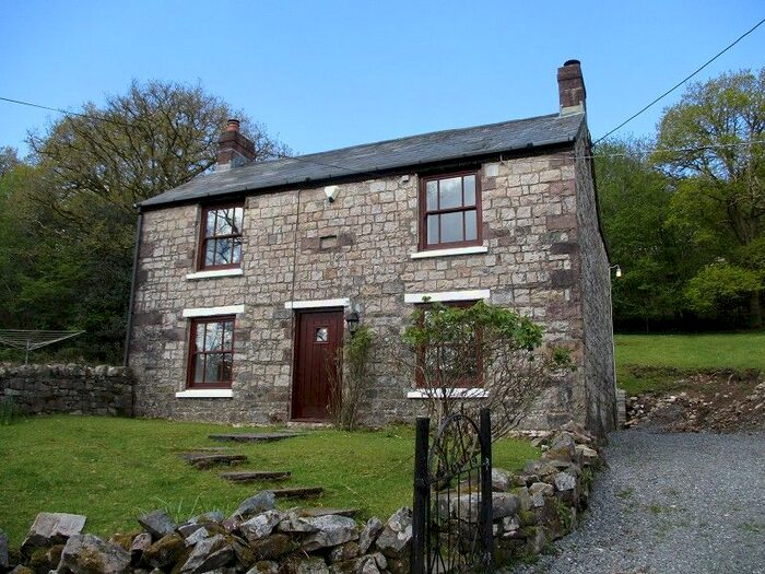 Houses to rent in Coelbren, SA10, Powys