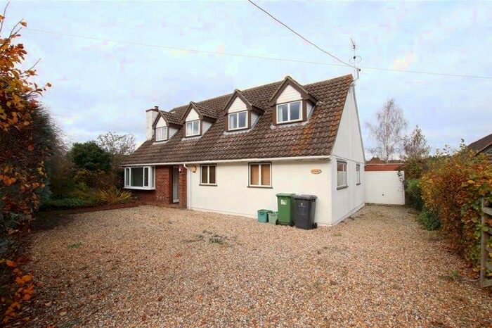 4 Bedroom House To Rent In Birds Lane, Birds Lane, Midgham, RG7