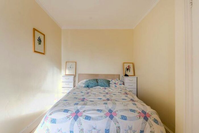 1 Bedroom Flat To Rent In Roland Gardens, South Kensington, London, SW7