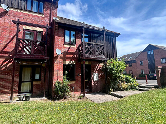 1 Bedroom Terraced House For Sale In Roebuck Court, Didcot, OX11