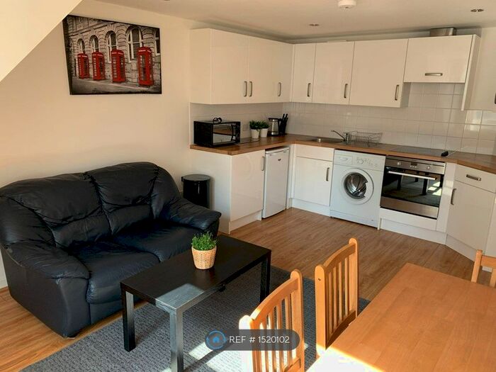 1 Bedroom Flat To Rent In Trinity Street, Aberdeen, AB11