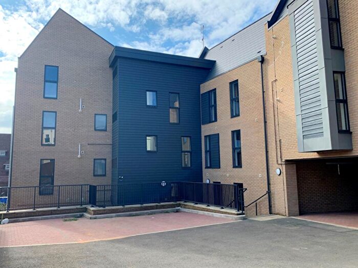 1 Bedroom Apartment For Sale In Tayfen Road, Bury St Edmunds, IP33