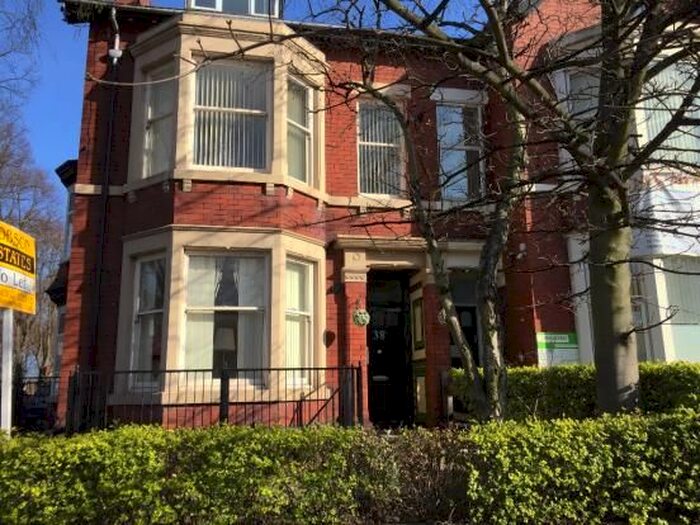 1 Bedroom Flat To Rent In Flat, Thorne Road, Doncaster, DN1