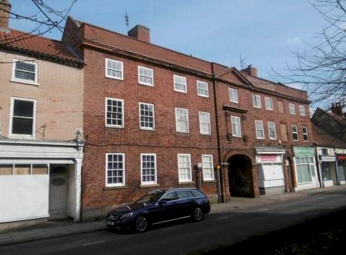 1 Bedroom Flat To Rent In Church Street, Gainsborough, DN21