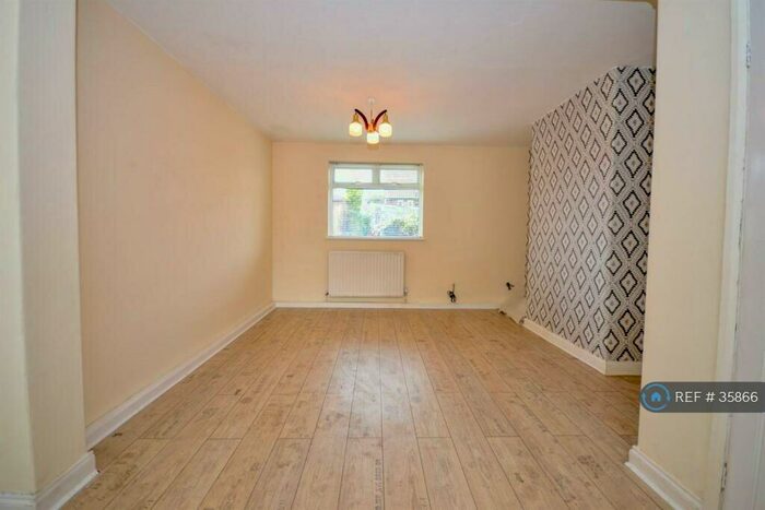 2 Bedroom Terraced House To Rent In Whitgrave Road, Newcastle Upon Tyne, NE5