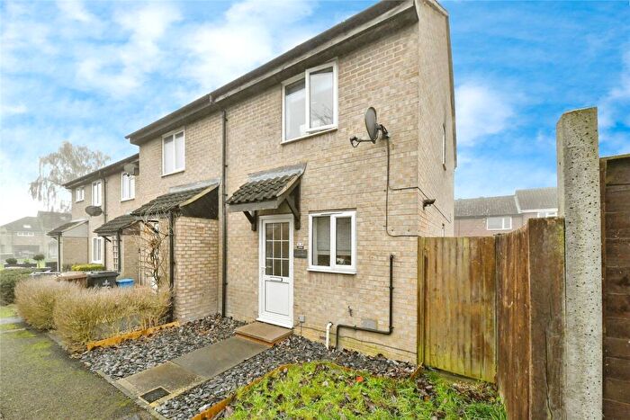 2 Bedroom End Of Terrace House For Sale In Lime Close, Stevenage, Hertfordshire, SG2