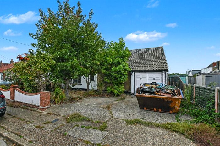 2 Bedroom Detached Bungalow For Sale In Wide Plot - Clinton Road, Canvey Island, SS8