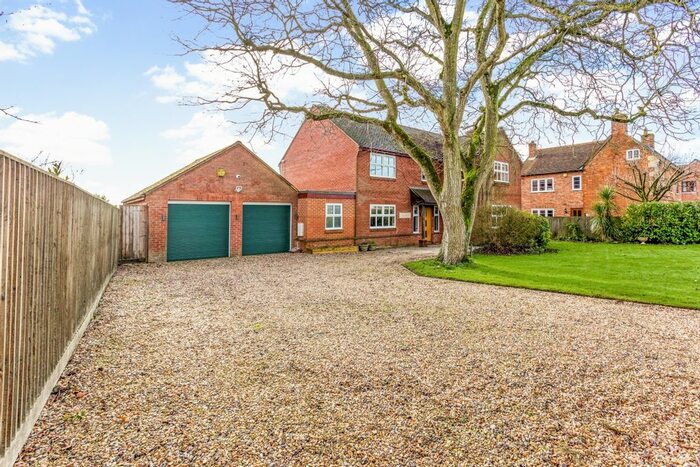 4 Bedroom Detached House To Rent In The Pound, Bromham, Chippenham, SN15