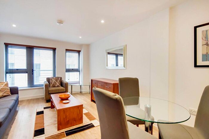 1 Bedroom Flat To Rent In Steward Street, Spitalfields, London, E1