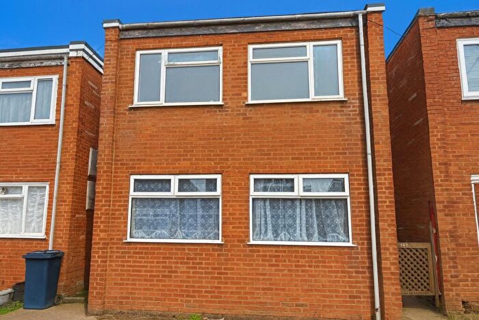 2 Bedroom Flat For Sale In Sheppey Beach Villas, Manor Way, Leysdown-on-Sea, Sheerness, ME12
