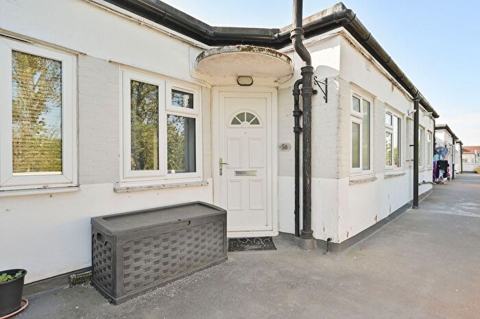 2 Bedroom Flat For Sale In Northolt Road, South Harrow, Harrow, HA2