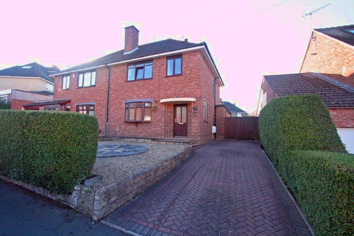 3 Bedroom Semi-Detached House To Rent In Lavender Lane, Stourbridge, DY8
