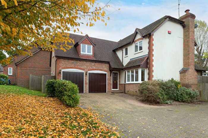 5 Bedroom Detached House For Sale In Phoebes Orchard, Stoke Hammond, Milton Keynes, MK17