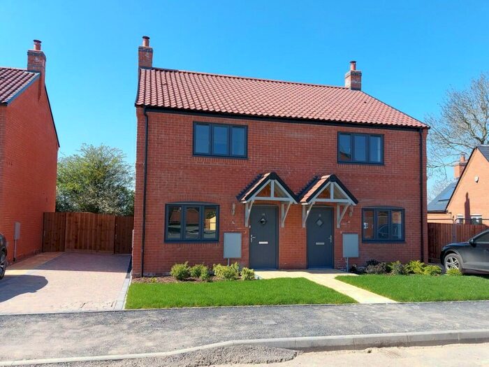 3 Bedroom Semi-Detached House For Sale In Oval Way, Nether Broughton, Melton Mowbray, LE14
