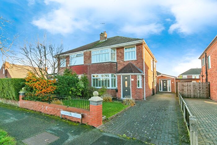 3 Bedroom Semi Detached House For Sale In Sycamore Drive, Whitby, Ellesmere Port, Cheshire, CH66