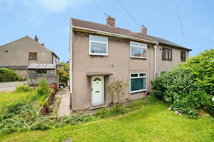 3 Bedroom Semi-Detached House For Sale In Cleveland Road, Stonebroom, Alfreton, DE55