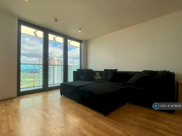 2 Bedroom Penthouse To Rent In Icona Point, London, E15