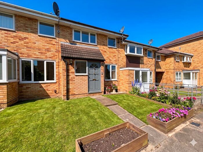 3 Bedroom Terraced House For Sale In Hornbeam, Newport Pagnell, MK16