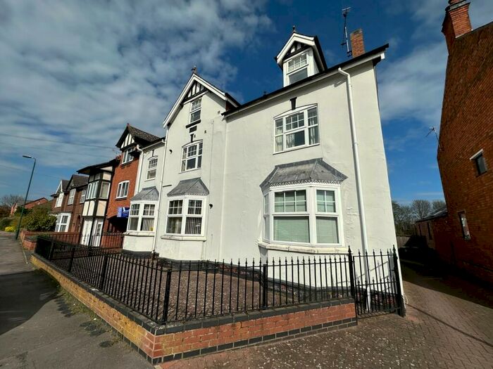 2 Bedroom Flat To Rent In The Limes, Rothley, LE7