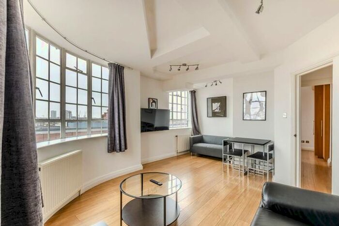 2 Bedroom Flat To Rent In Sloane Avenue, Chelsea, London, SW3