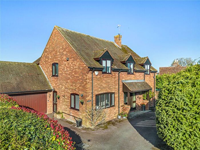 5 Bedroom Detached House For Sale In Oxfordshire, OX39