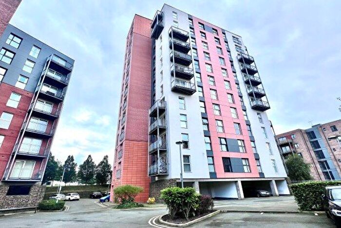 1 Bedroom Flat To Rent In Stillwater Drive, Manchester, M11