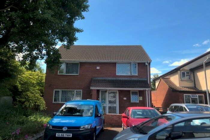 4 Bedroom Property To Rent In Elsenham Crescent, Basildon, SS14