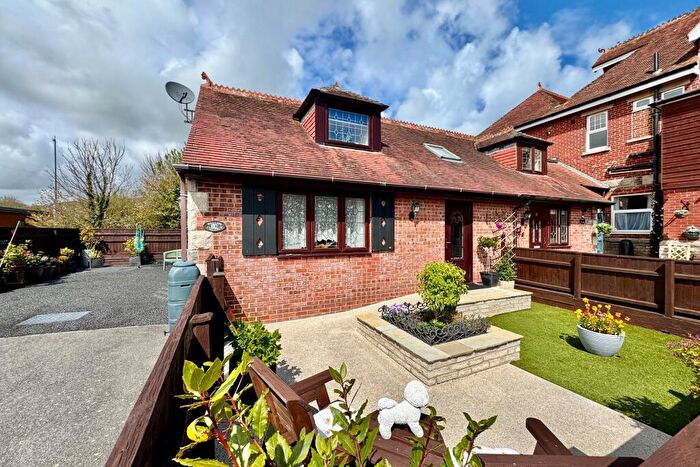 2 Bedroom Semi Detached House For Sale In Seaward Road, Swanage, BH19