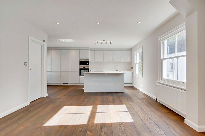2 Bedroom Mews To Rent In Napier Place, Holland Park, W14