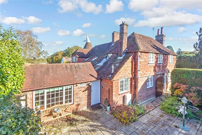 2 Bedroom Semi Detached House For Sale In Wilsley Pound, Sissinghurst, Kent, TN17