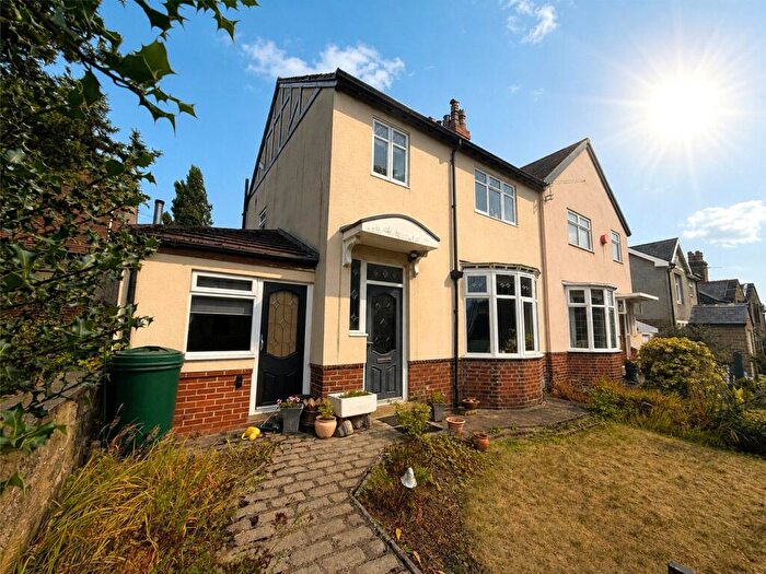 5 Bedroom Semi Detached House For Sale In Beaumont Park Road, Beaumont Park, Huddersfield, HD4