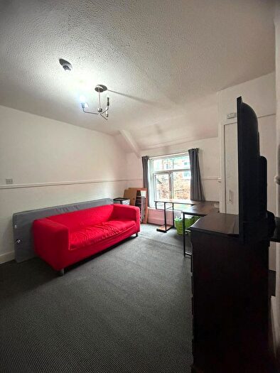 1 Bedroom Flat To Rent In Richmond Road, Cardiff, CF24
