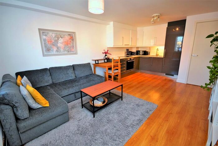1 Bedroom Flat To Rent In Abbey Road, London, SW19