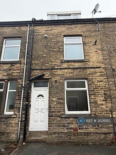 2 Bedroom Terraced House To Rent In Brunswick Street Queensbury, Bradford, BD13