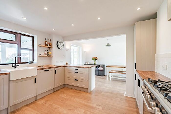 4 Bedroom Detached House For Sale In Swaffham Road, Watton, Thetford, IP25