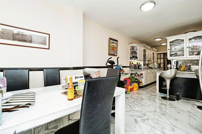 3 Bedroom Terraced House For Sale In Rosebery Avenue, Manor Park, London, E12