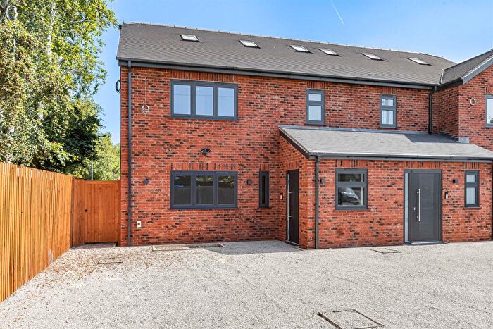 4 Bedroom Semi-Detached House For Sale In Hawthorne Road, Caversham, Reading, RG4