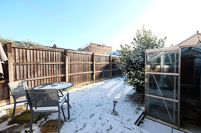 3 Bedroom Terraced House For Sale In Bradburn Grove, Eccles, M30