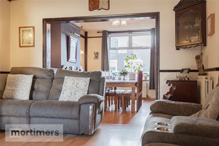 3 Bedroom End Of Terrace House For Sale In Bold Street, Accrington, Lancashire, BB5