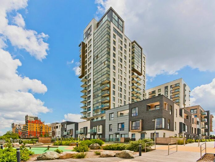 2 Bedroom Flat To Rent In City Peninsula, Barge Walk, London, SE10