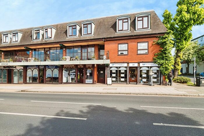 1 Bedroom Flat For Sale In Station Lane, Ripon House, Hornchurch, RM12