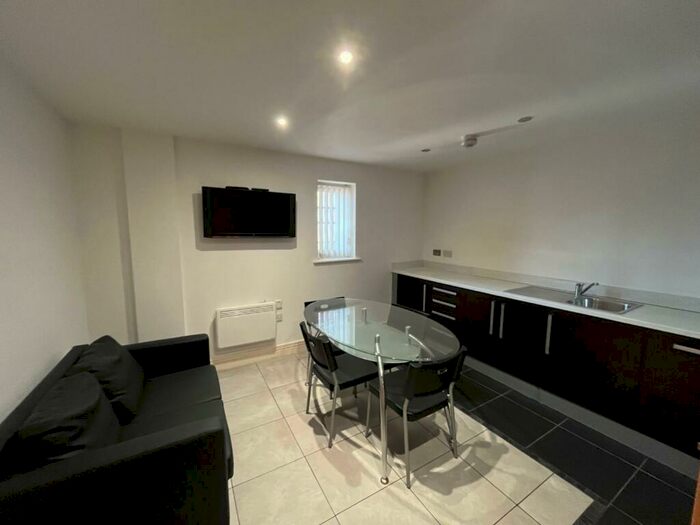 2 Bedroom Flat To Rent In Jamaica Street, Liverpool, L1