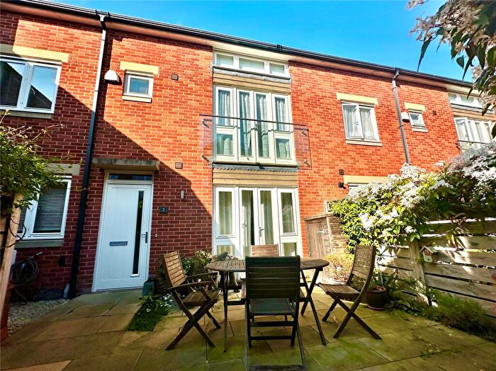 3 Bedroom Terraced House For Sale In School Lane, Lymington, Hampshire, SO41