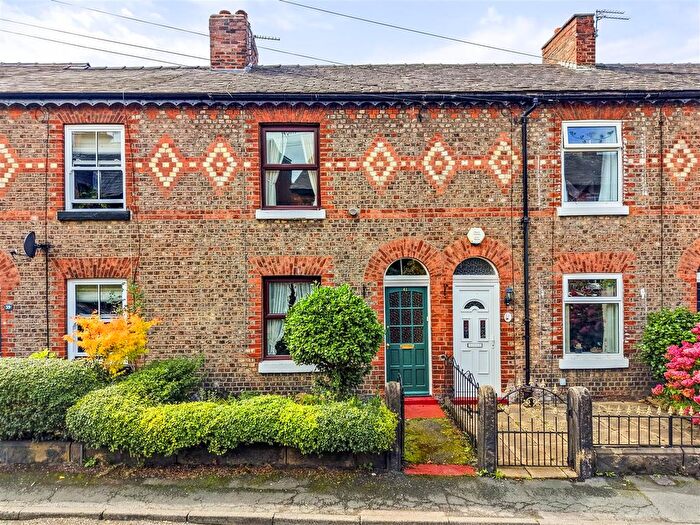 2 Bedroom Terraced House For Sale In Church Lane, Sale, M33
