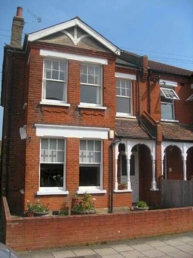 2 Bedroom Flat To Rent In Lansdowne Road, Bromley, BR1