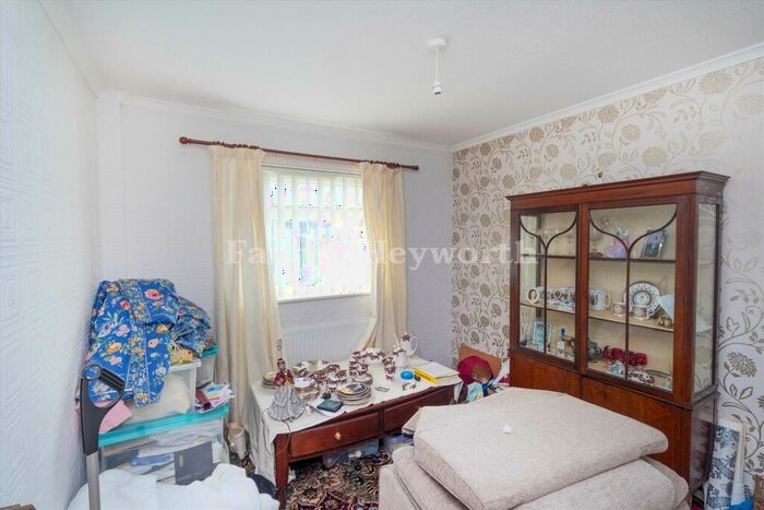2 Bedroom Bungalow For Sale In Green Oak Place, Thornton Cleveleys, FY5