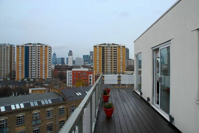 2 Bedroom Flat To Rent In Dingley Road, Islington, London, EC1V