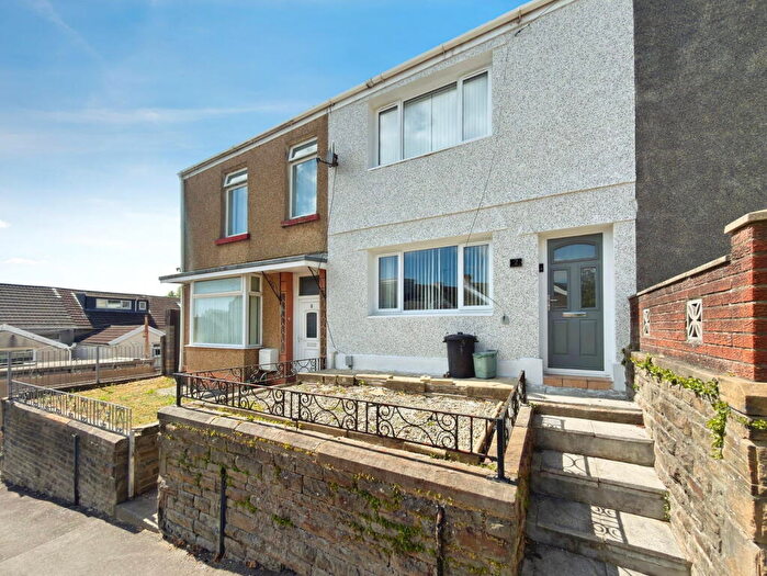 3 Bedroom Terraced House For Sale In Margaret Street, St Thomas, Swansea, SA1