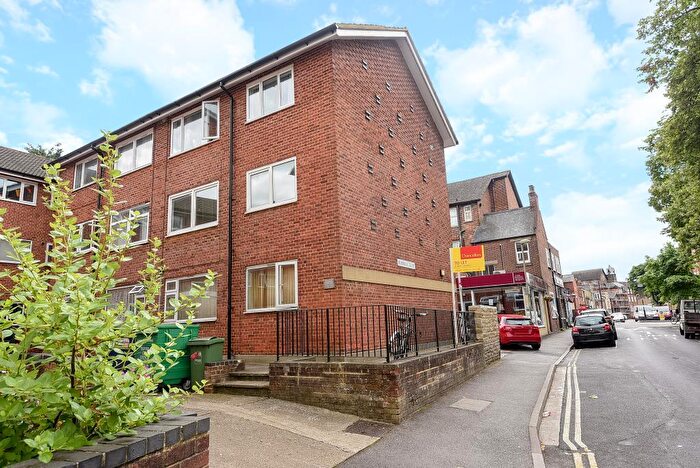 2 Bedroom Apartment To Rent In Pembroke Court, Oxford, OX4